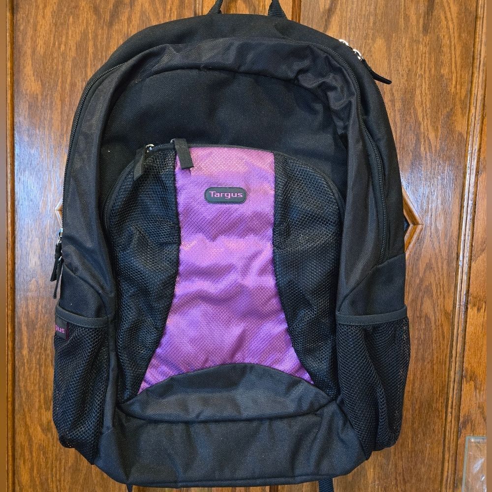 Targus Black and Purple Backpack With Laptop Compartment